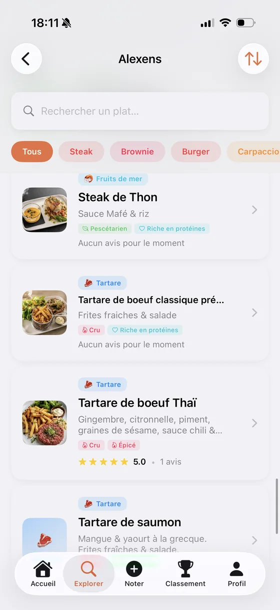 Exploration iOS Chowple avec les plats d'un restaurant et leurs avis